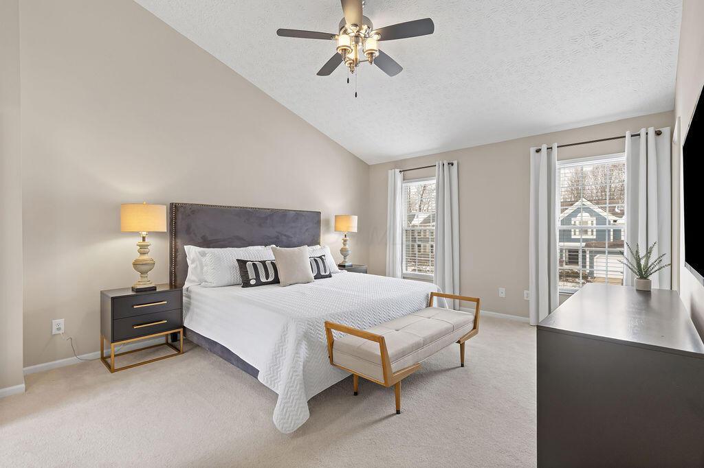 424 Whitaker Avenue S