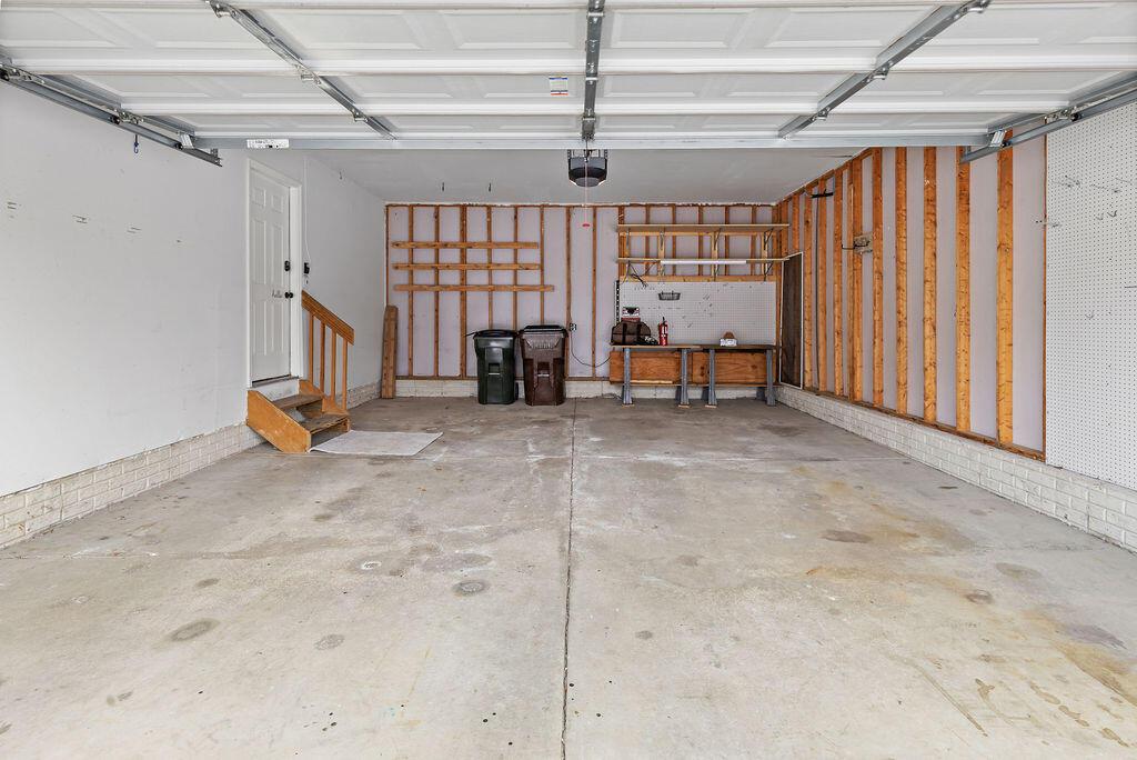 424 Whitaker Avenue S