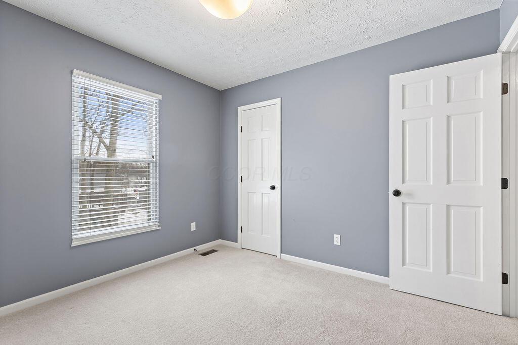 424 Whitaker Avenue S