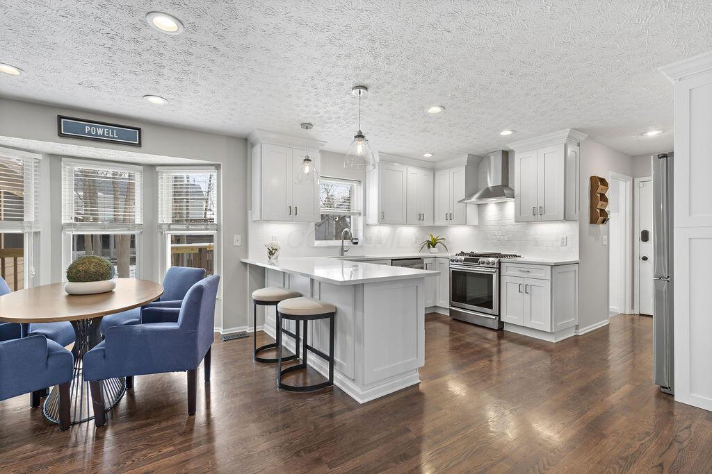 424 Whitaker Avenue S