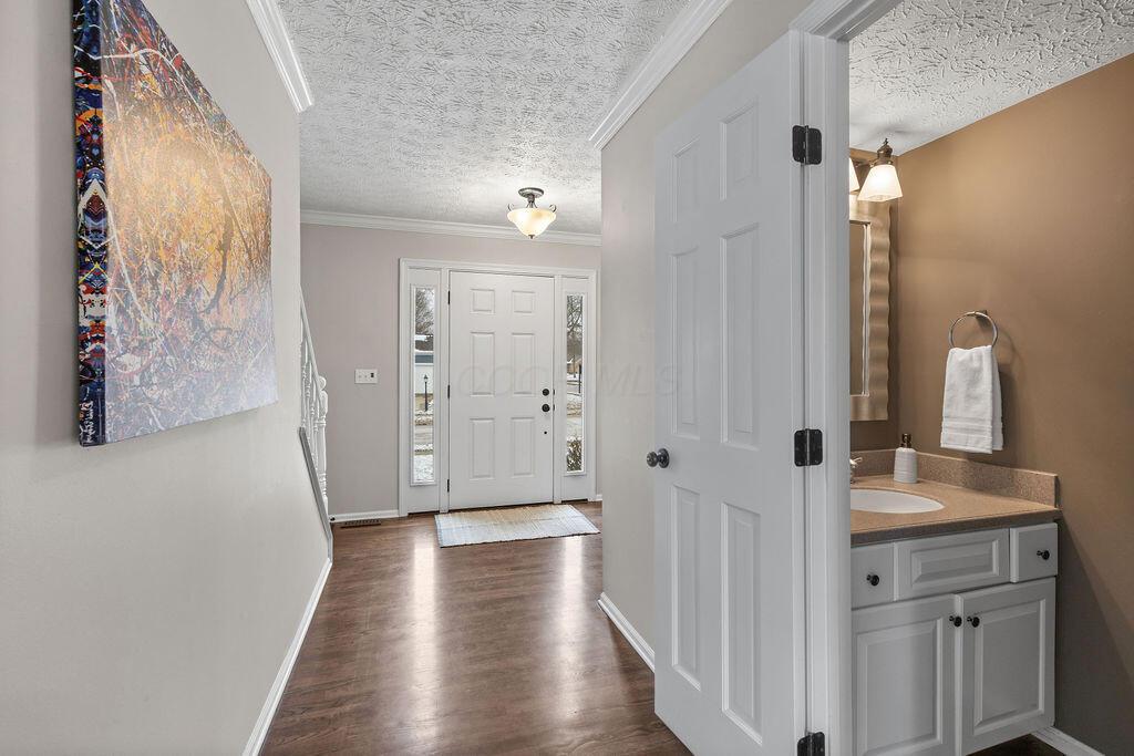 424 Whitaker Avenue S