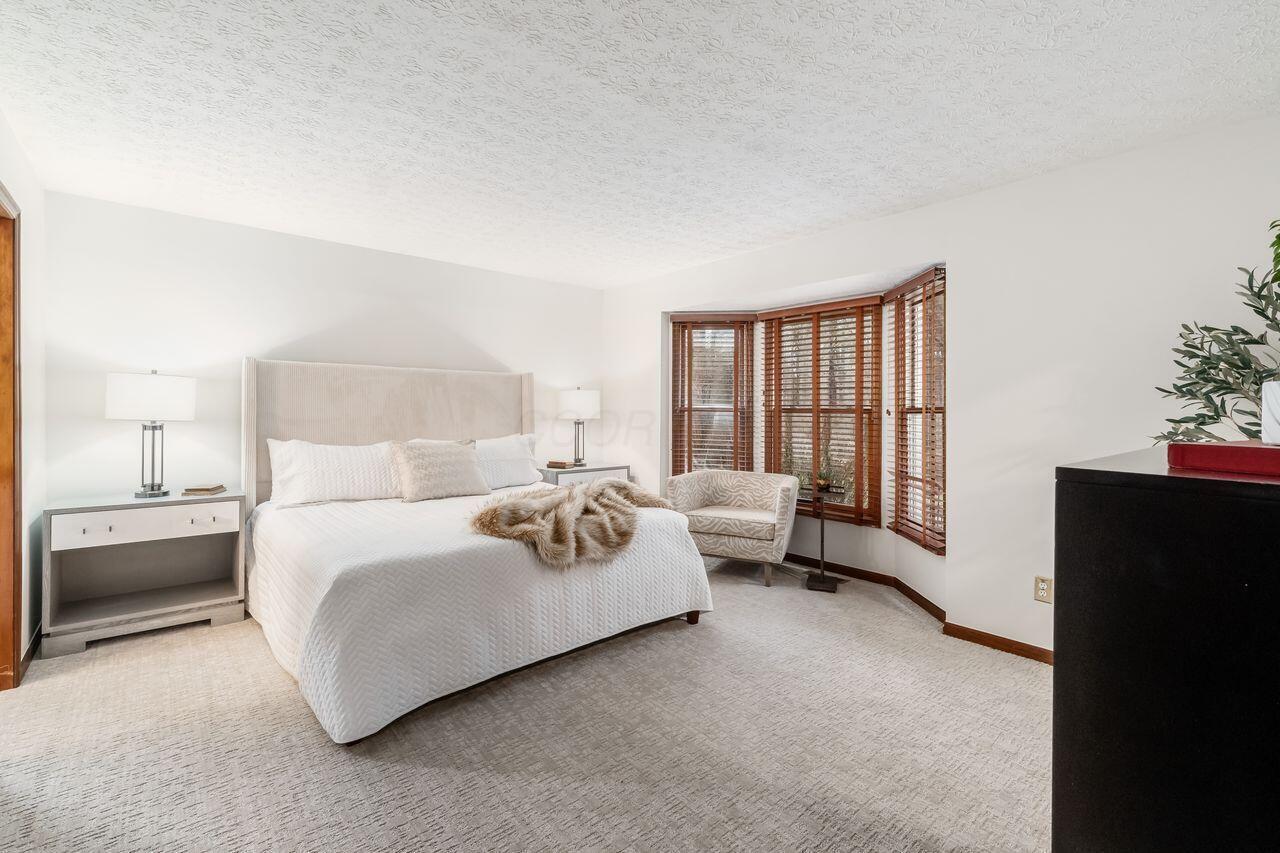 5701 Forest Grove Avenue