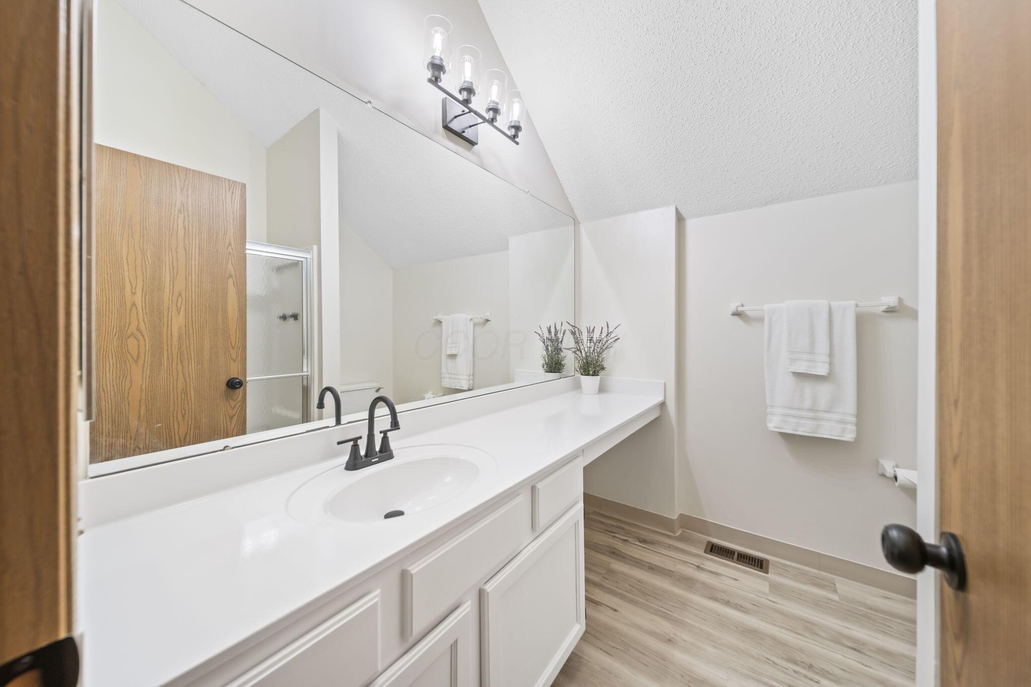 5732 Black Walnut Drive