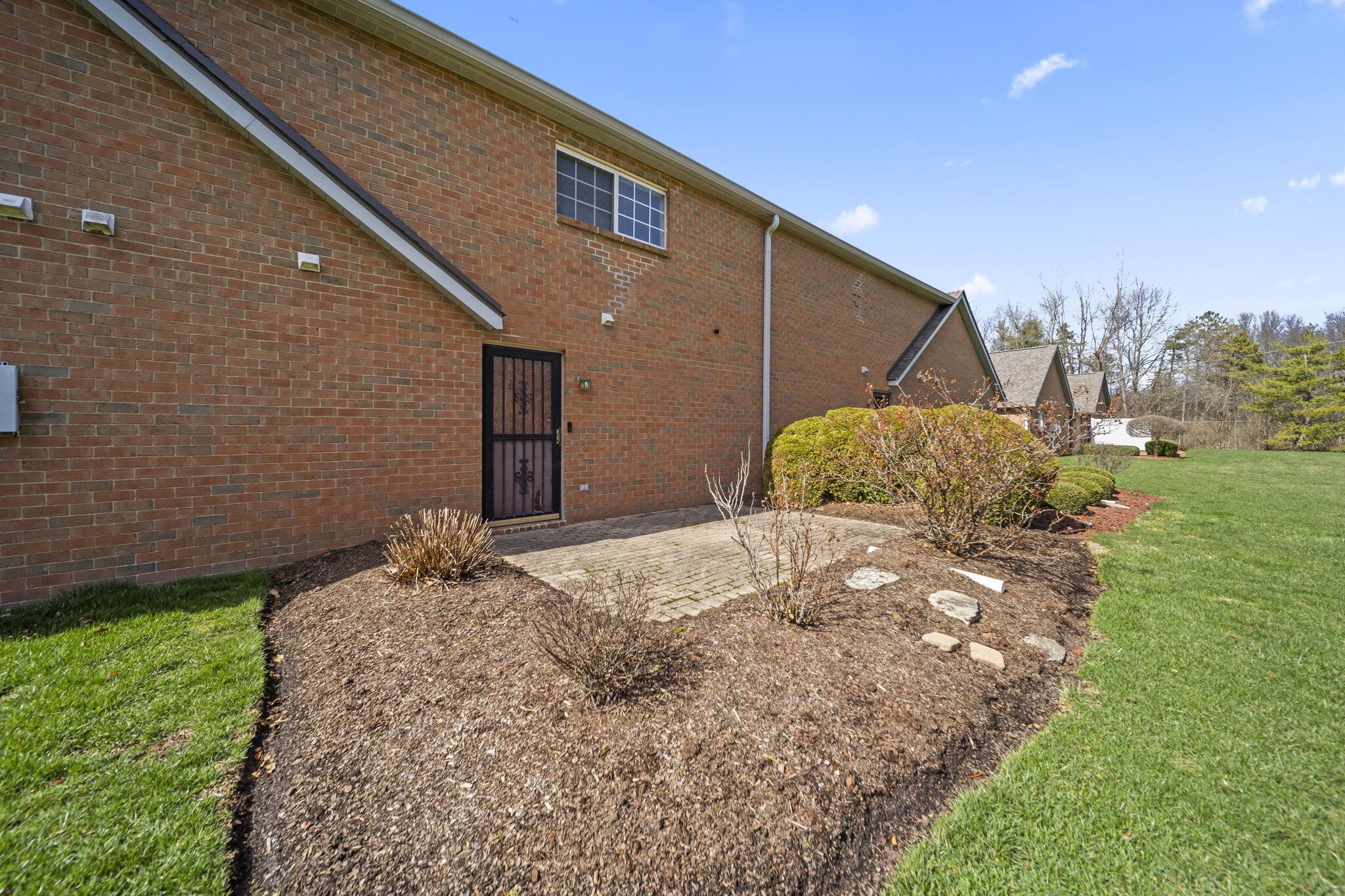 5732 Black Walnut Drive