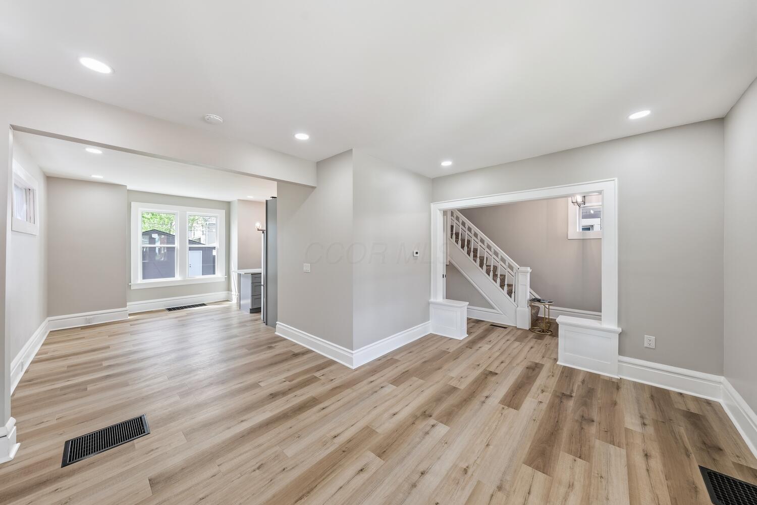 981 Linwood Avenue