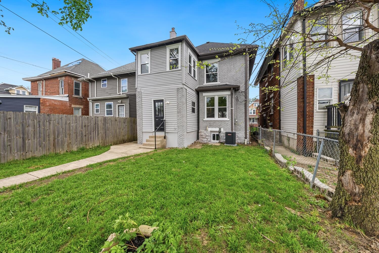 981 Linwood Avenue