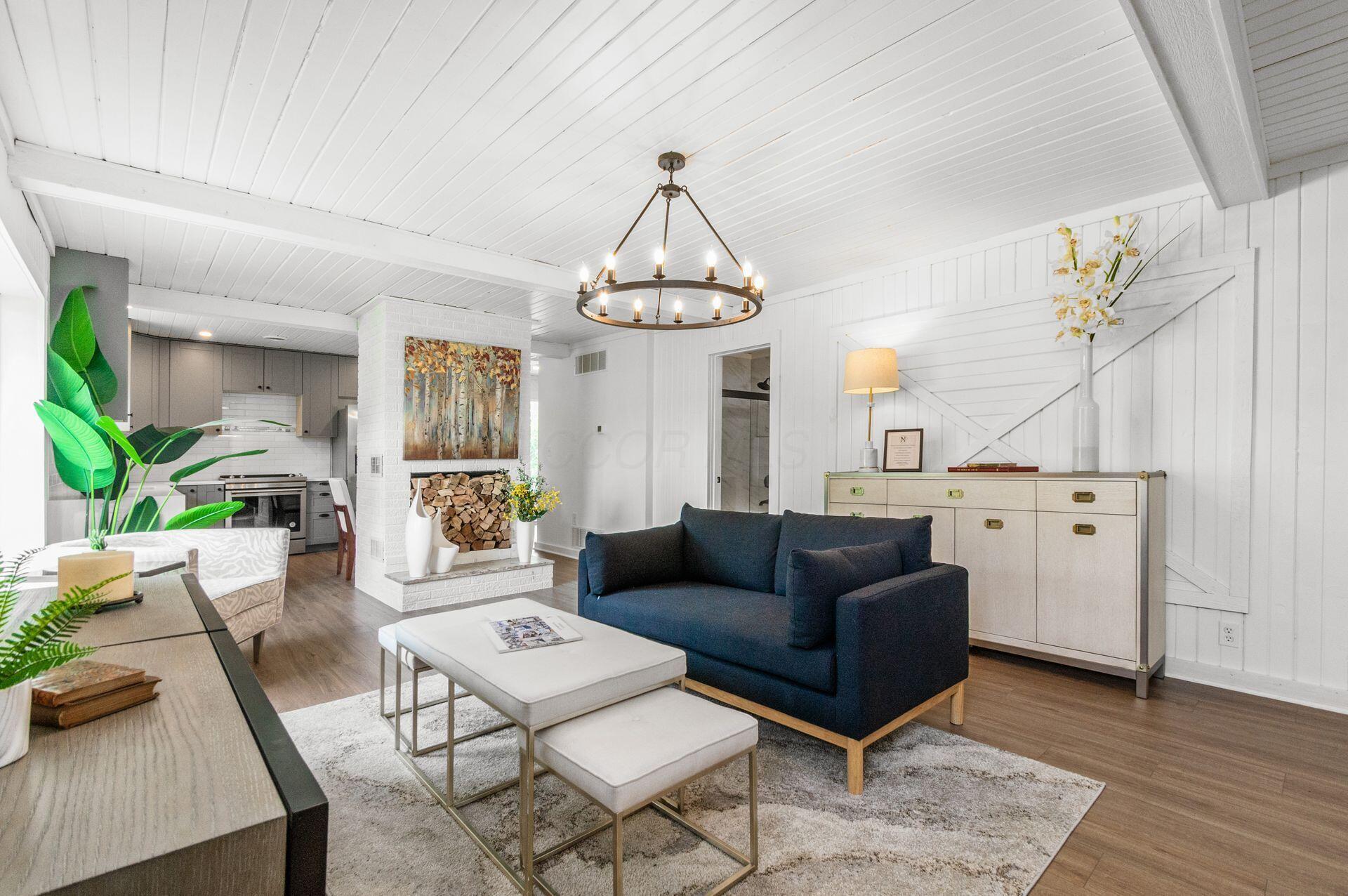 4450 E Johnstown Road