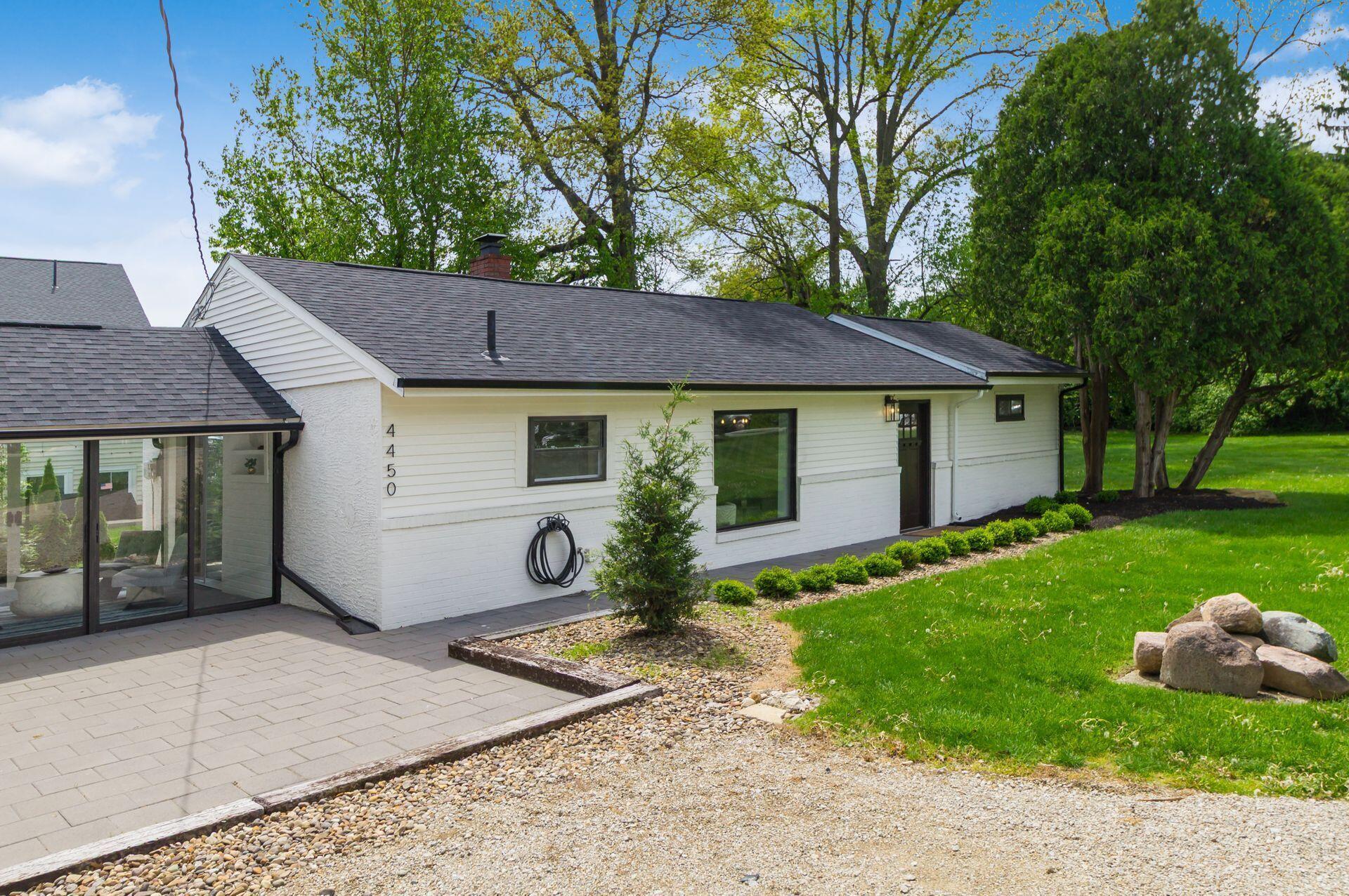 4450 E Johnstown Road