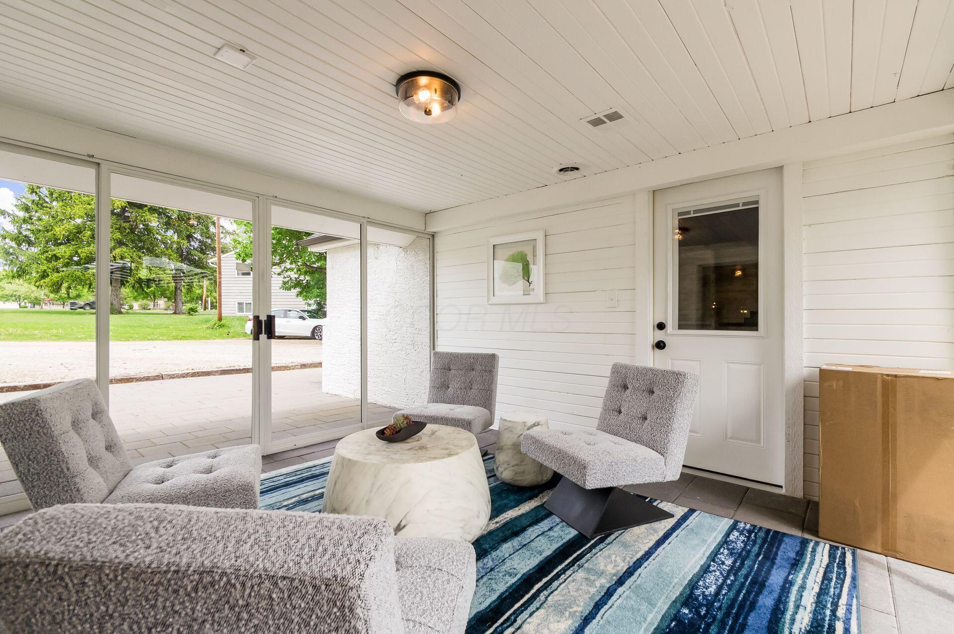 4450 E Johnstown Road