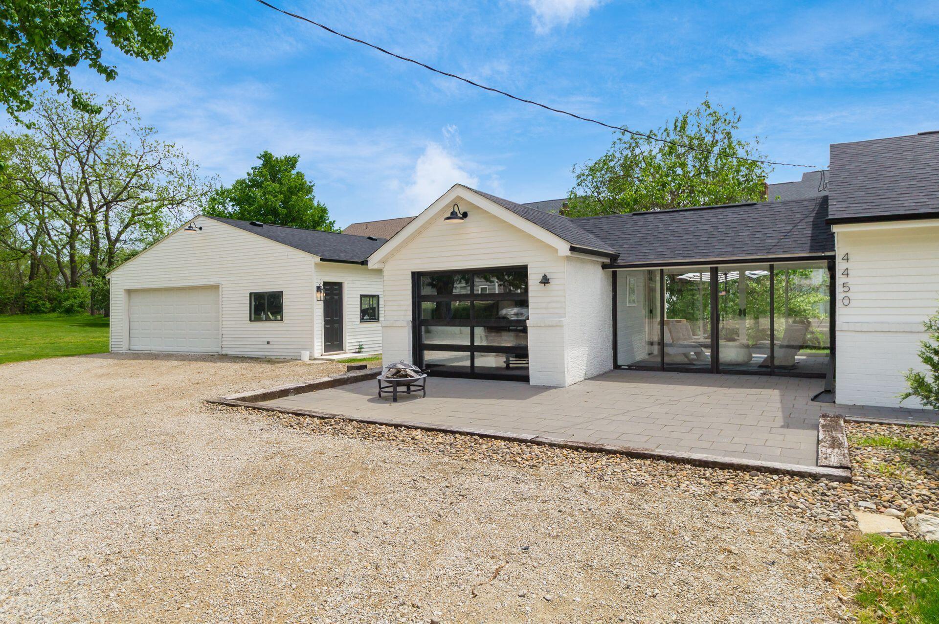 4450 E Johnstown Road