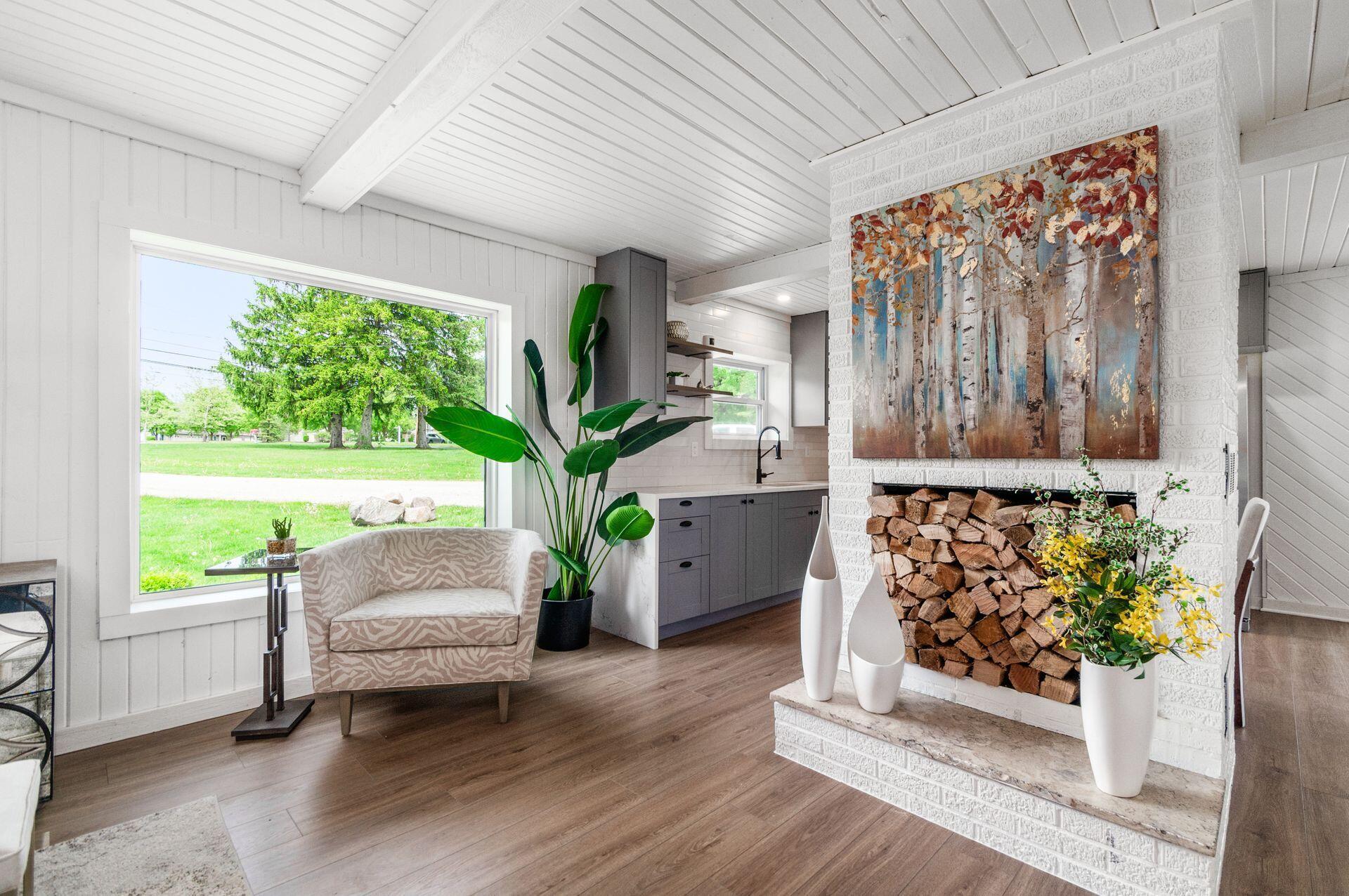 4450 E Johnstown Road