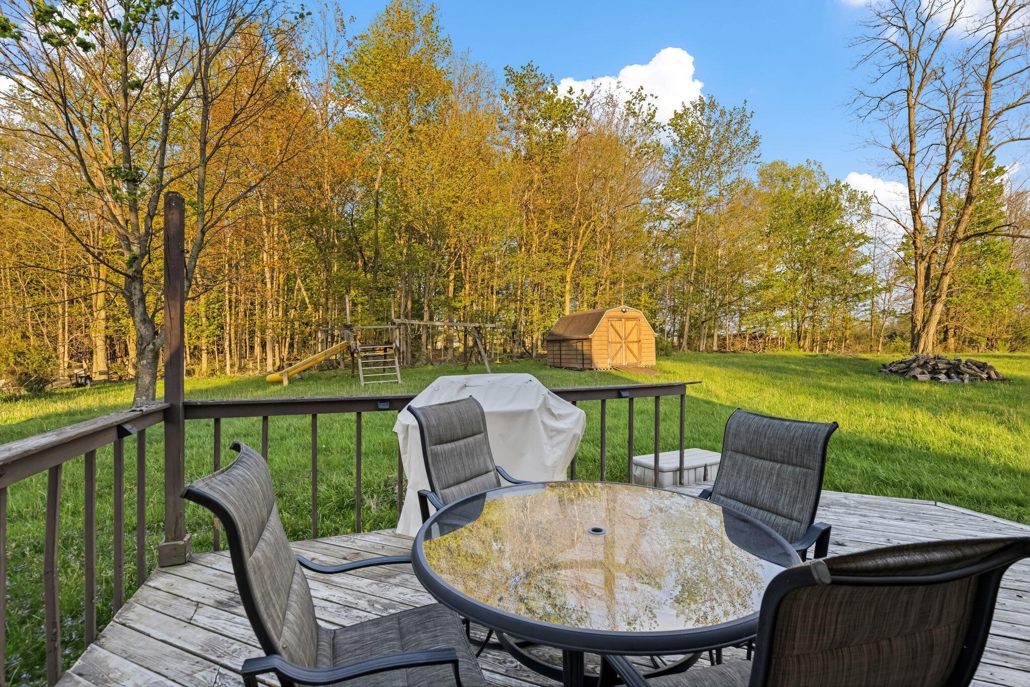 253 Newfoundland Drive, 252