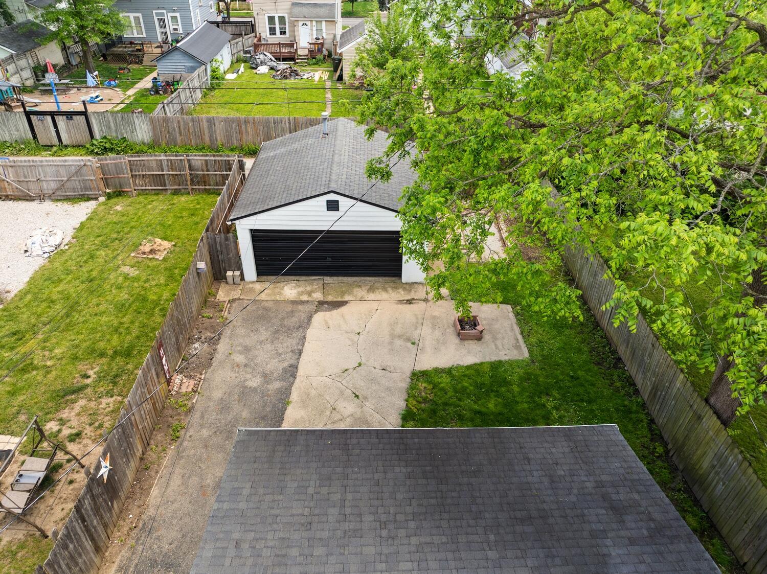 216 N Warren Avenue