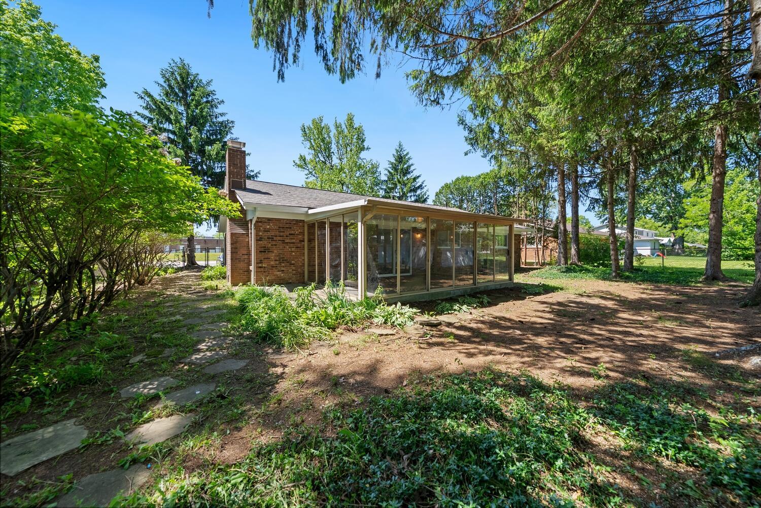 270 Huber Village Boulevard