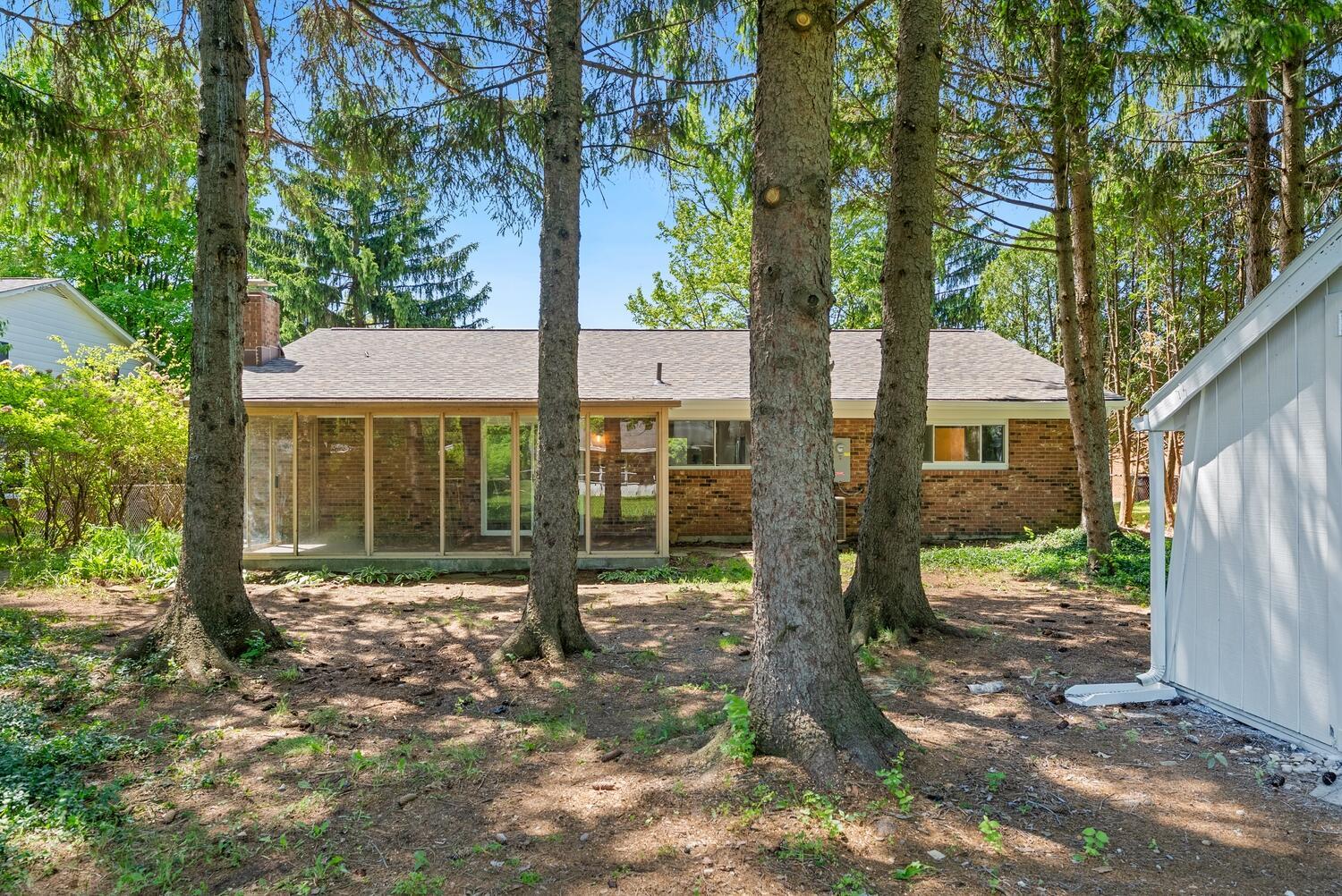 270 Huber Village Boulevard
