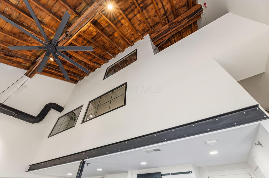 544 S Front Street, 316