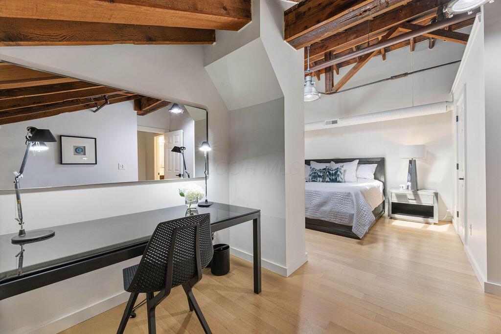 544 S Front Street, 316