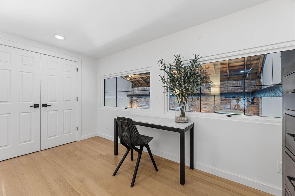 544 S Front Street, 316