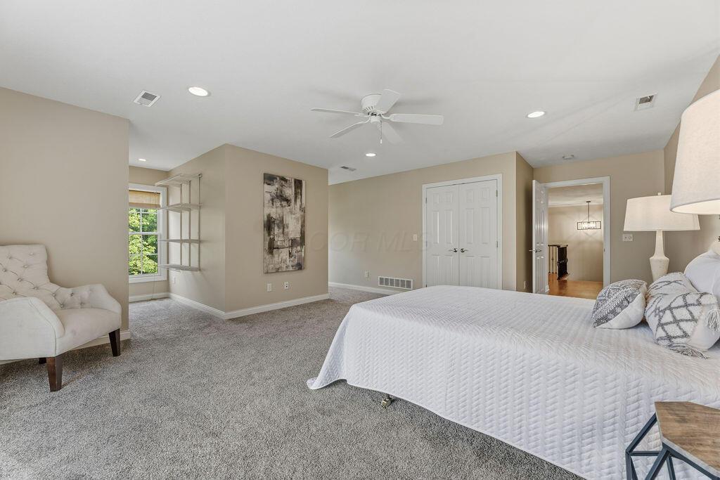 7015 Bold Forbes Court