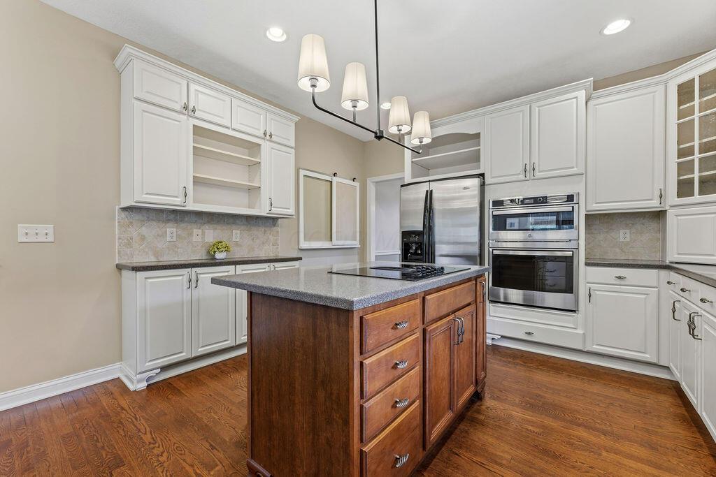 7015 Bold Forbes Court