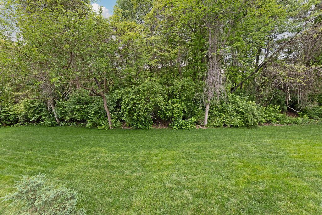 7015 Bold Forbes Court