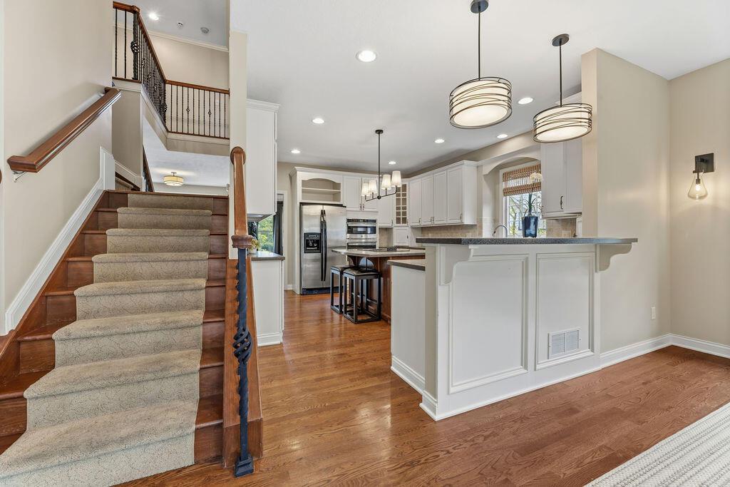 7015 Bold Forbes Court