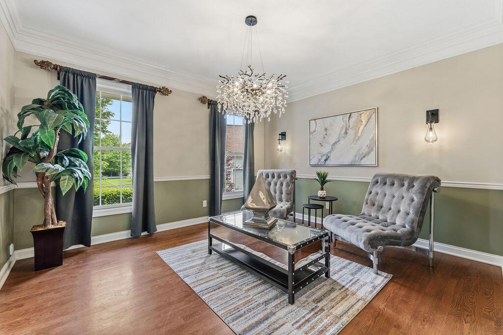 7015 Bold Forbes Court