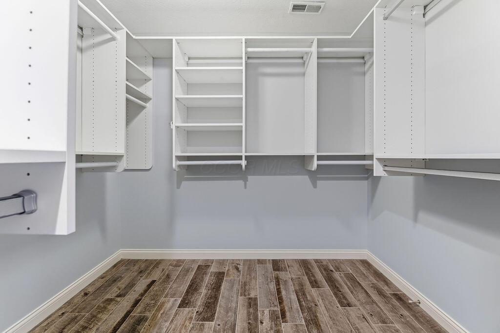 7015 Bold Forbes Court