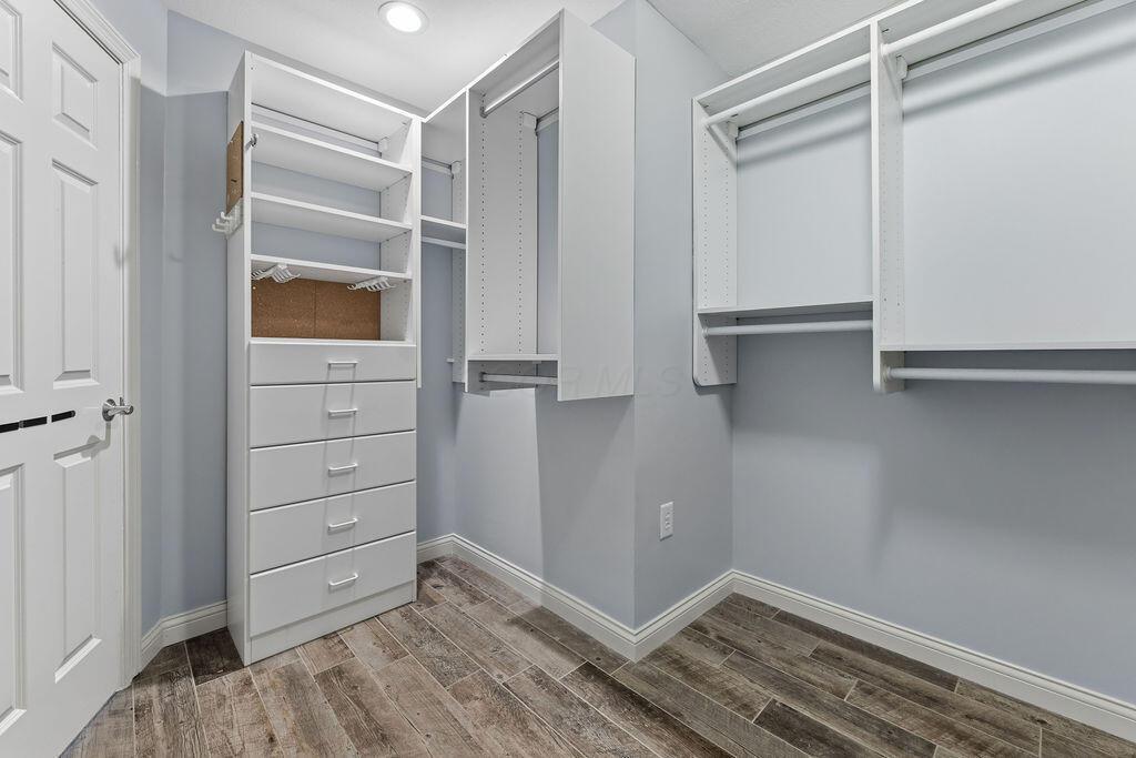 7015 Bold Forbes Court