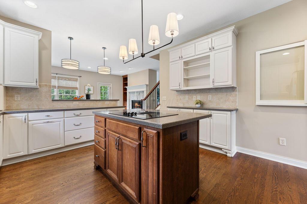 7015 Bold Forbes Court