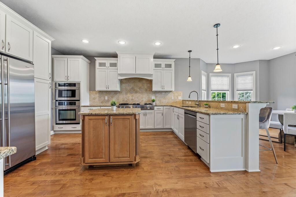 4322 Hickory Rock Drive