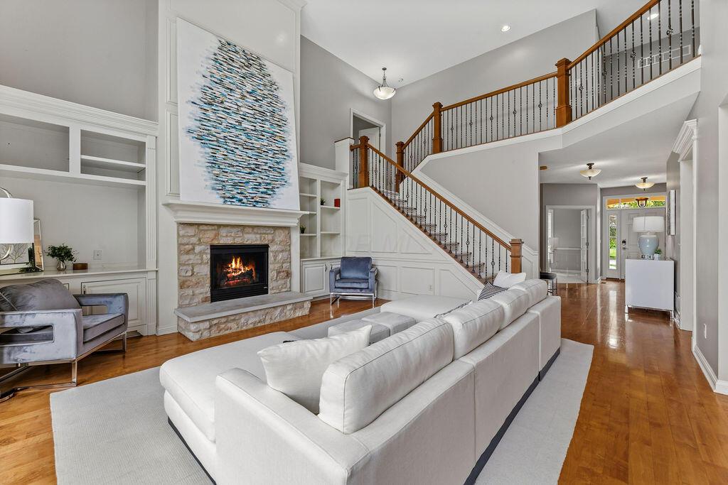 4322 Hickory Rock Drive