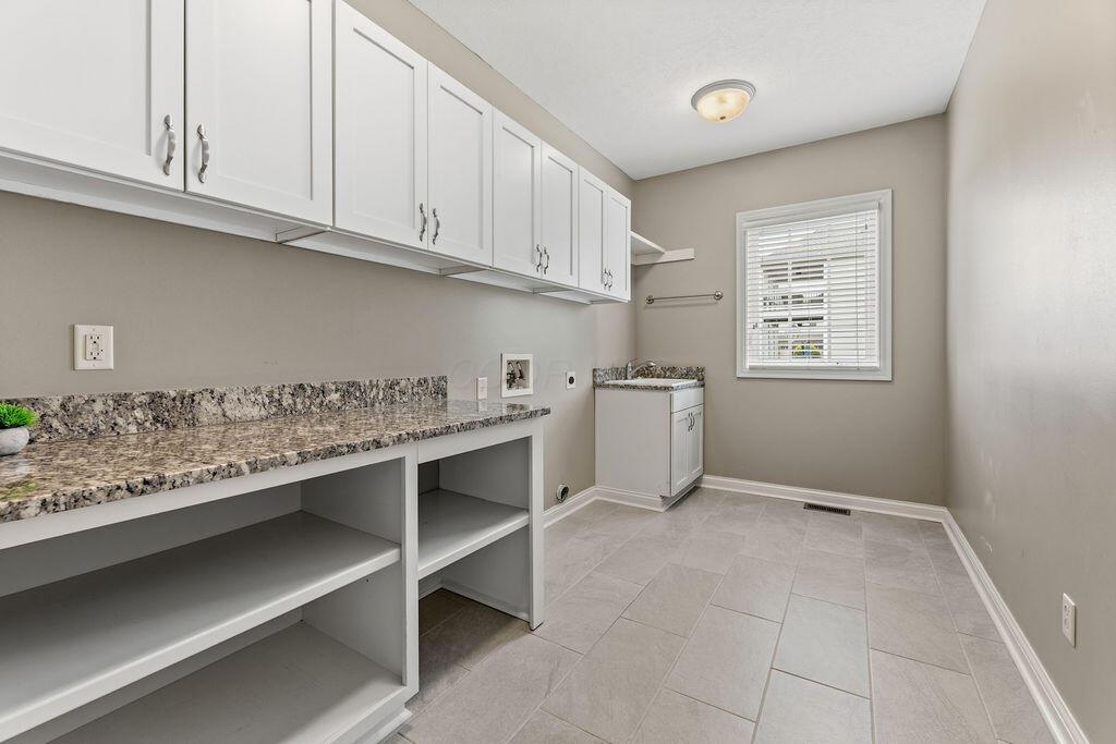 4322 Hickory Rock Drive