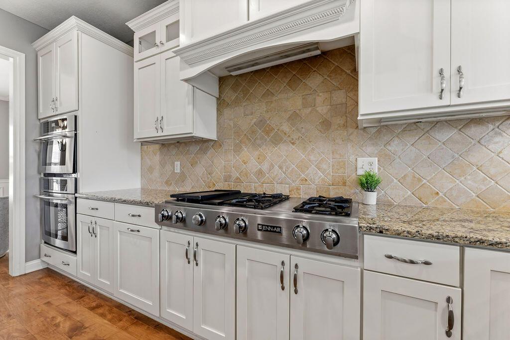 4322 Hickory Rock Drive