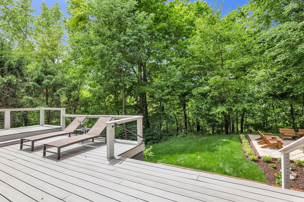 7596 Clear Creek Court