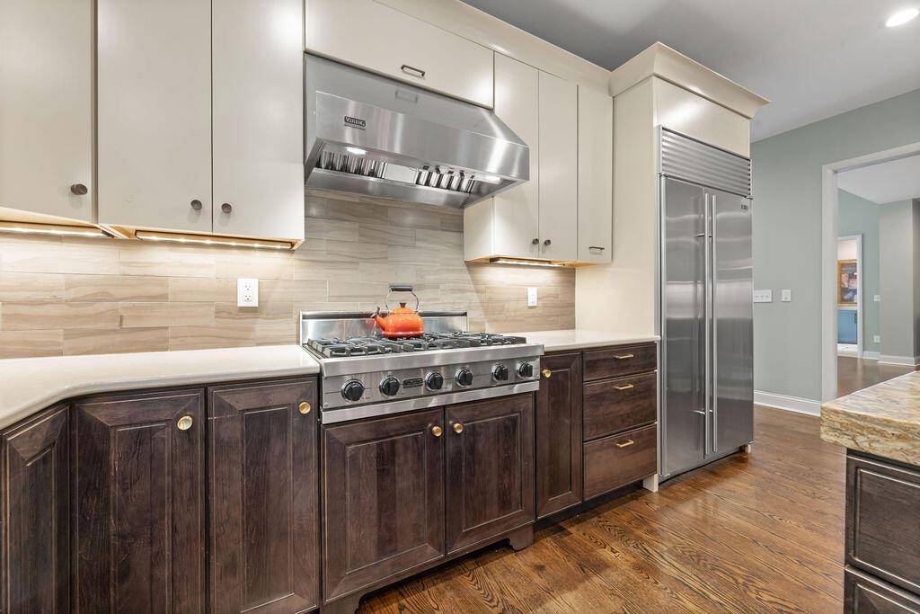 7596 Clear Creek Court