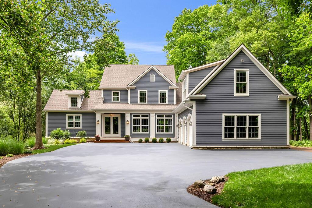 7596 Clear Creek Court