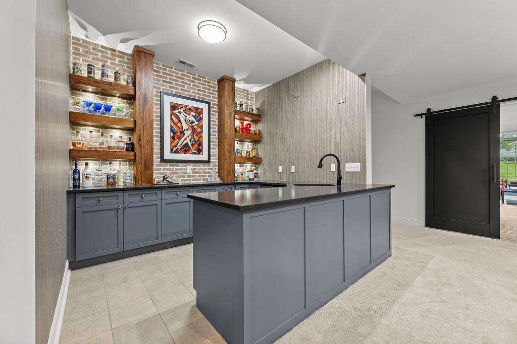 7596 Clear Creek Court