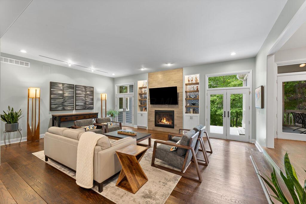 7596 Clear Creek Court