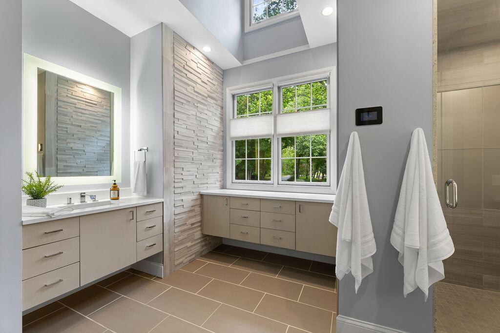 7596 Clear Creek Court
