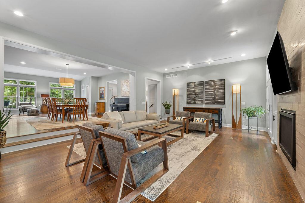 7596 Clear Creek Court