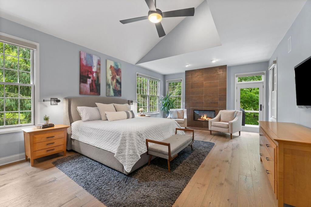 7596 Clear Creek Court