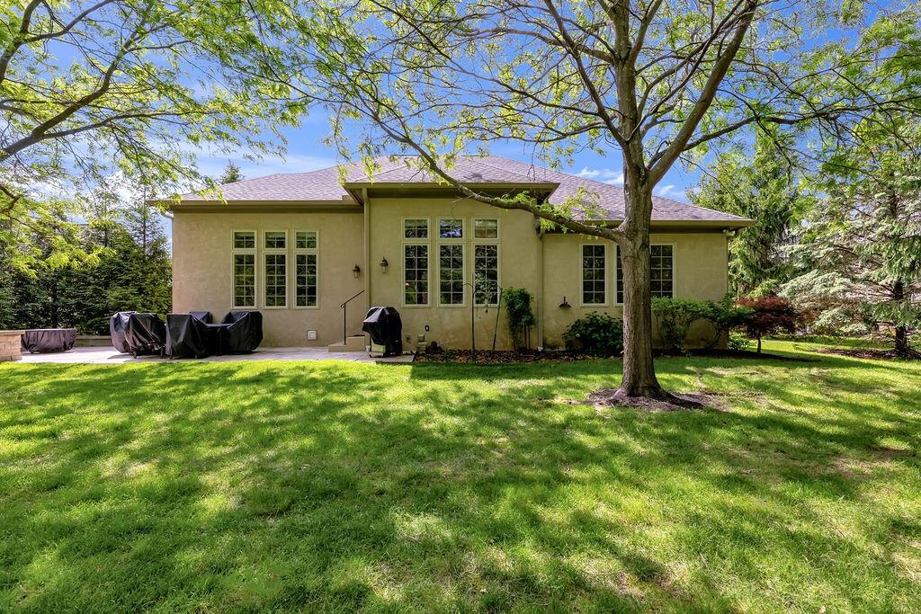 6991 Carroll Circle, 32