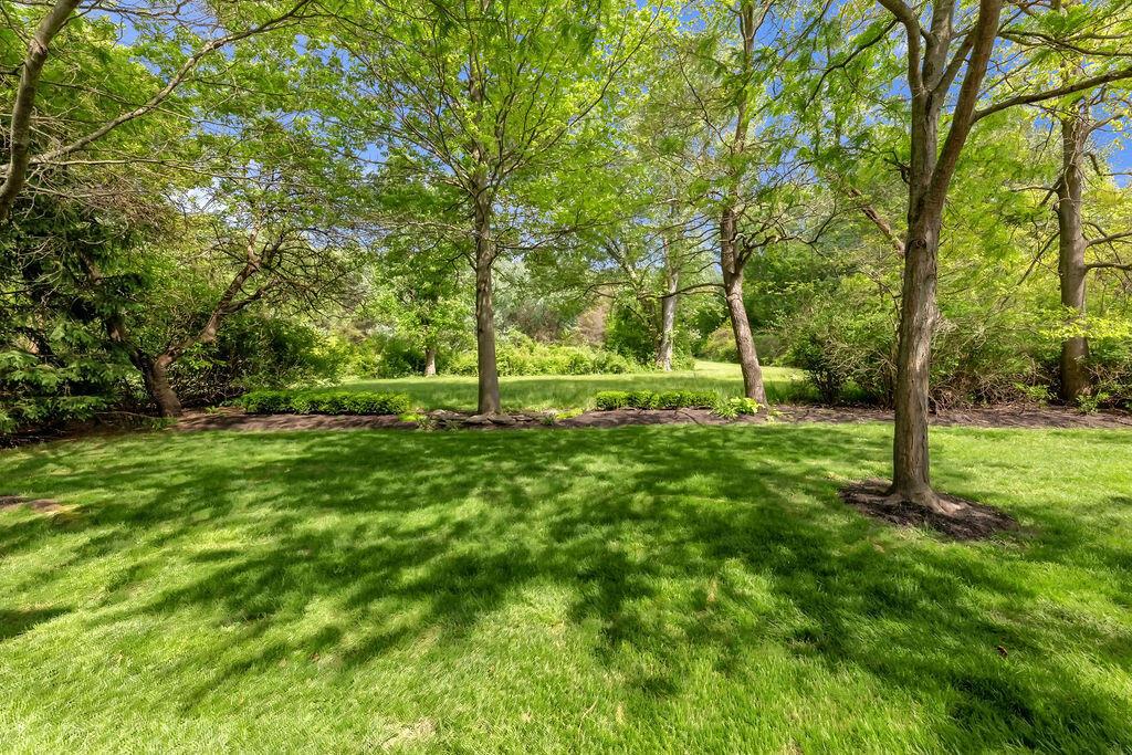6991 Carroll Circle, 32