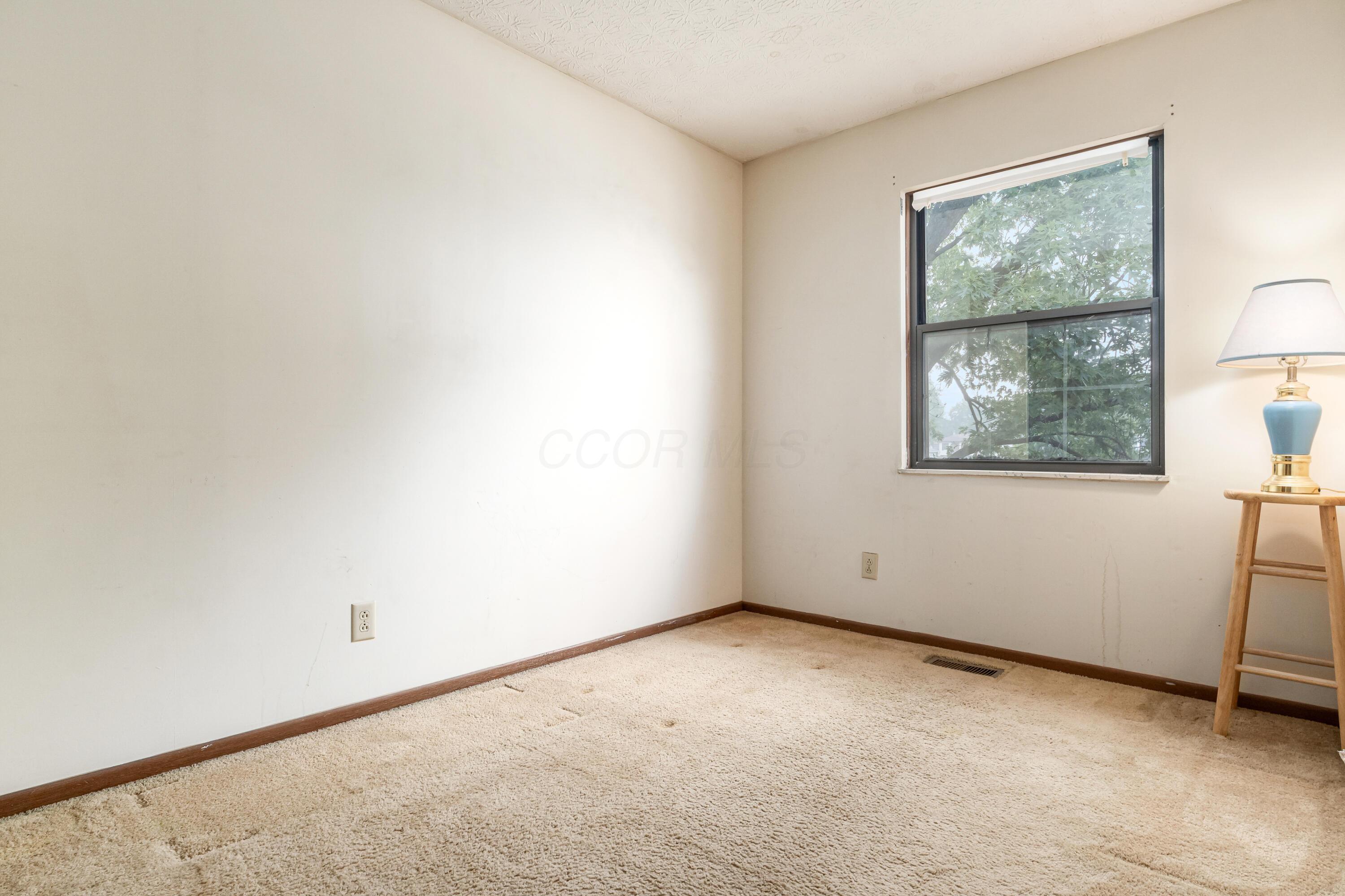 6388 Teapot Lane