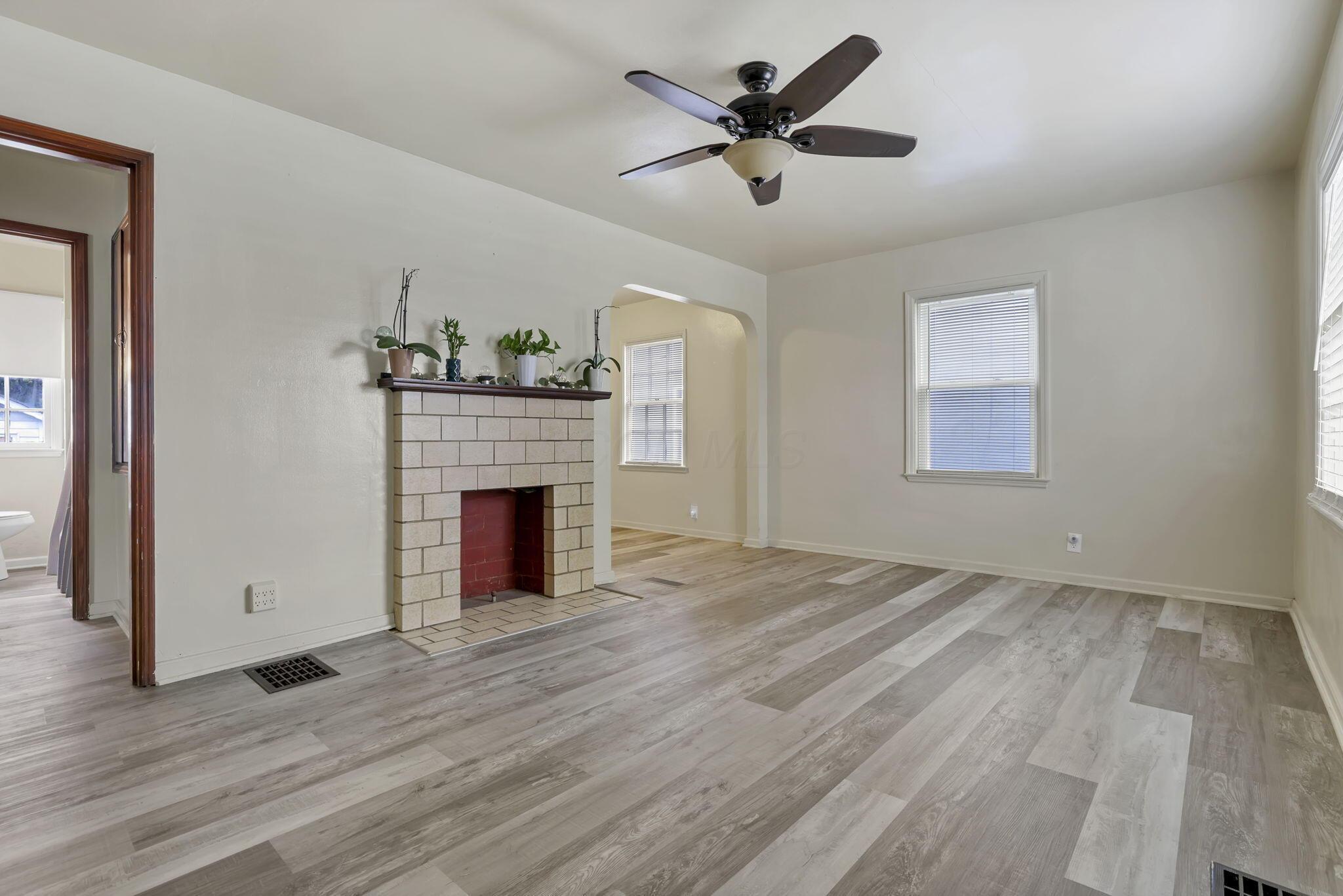 2358 Linden Avenue