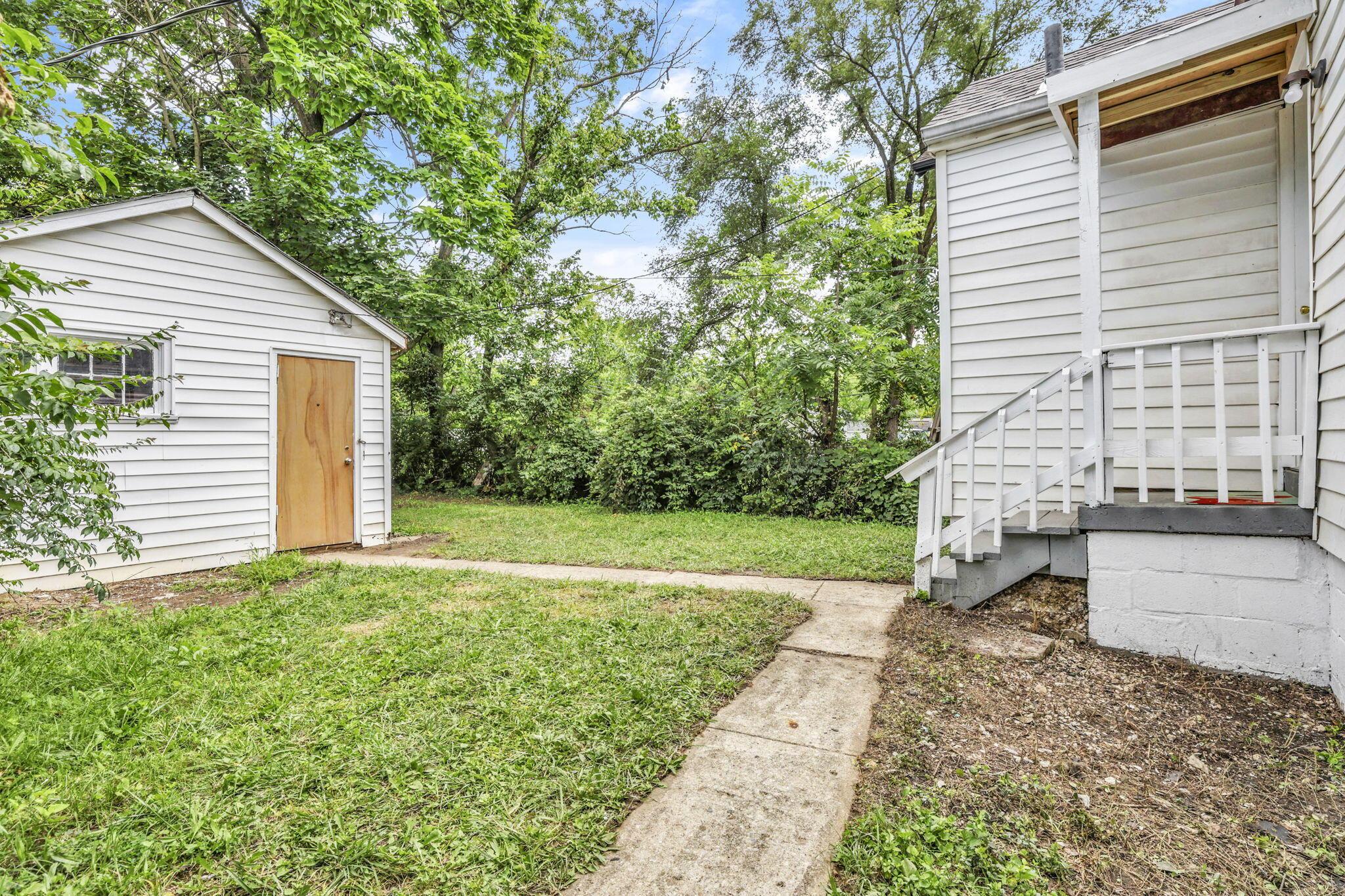 2358 Linden Avenue