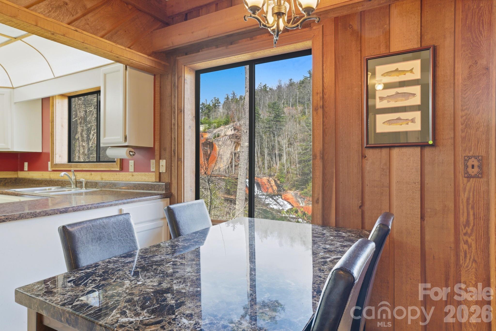 221 Toxaway Falls Drive Unit: 1