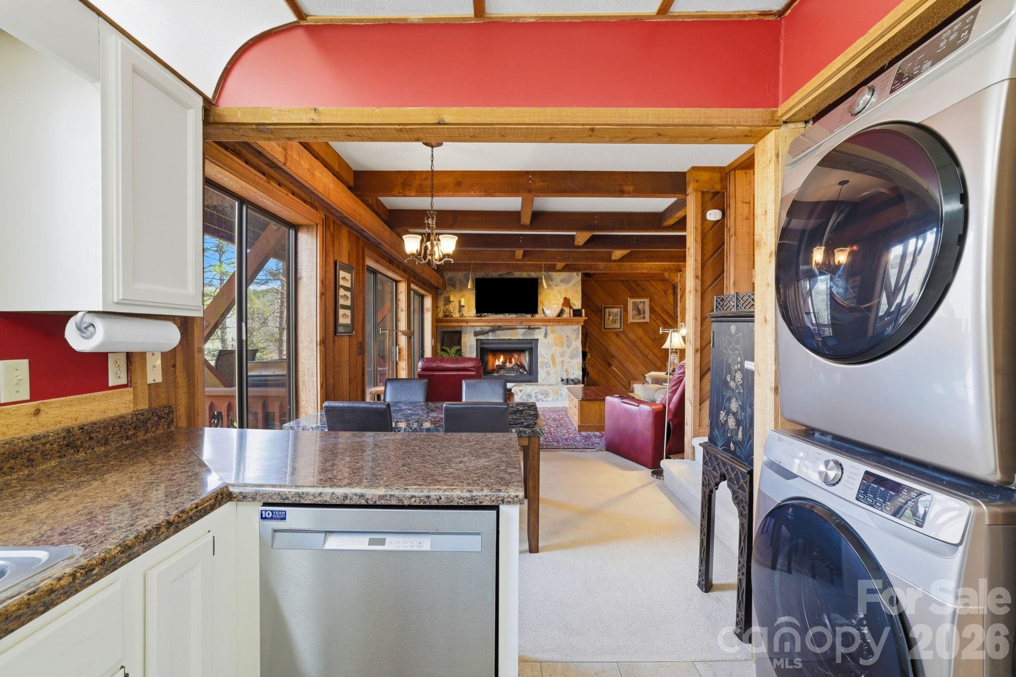 221 Toxaway Falls Drive Unit: 1