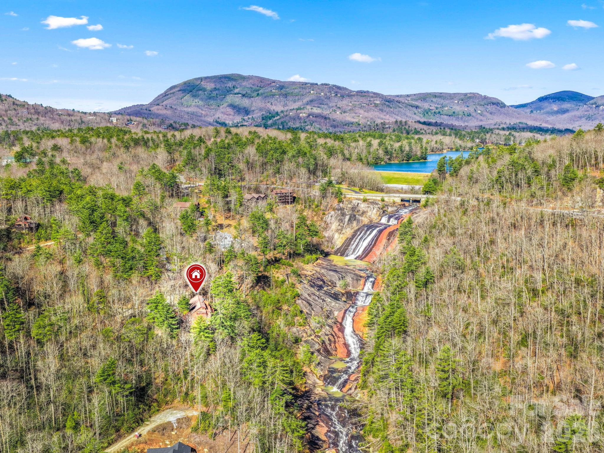 221 Toxaway Falls Drive Unit: 1